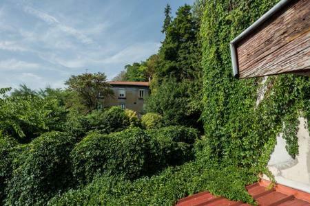 Sur Les Hauteurs Du Vieux Lyon Bagian luar foto
