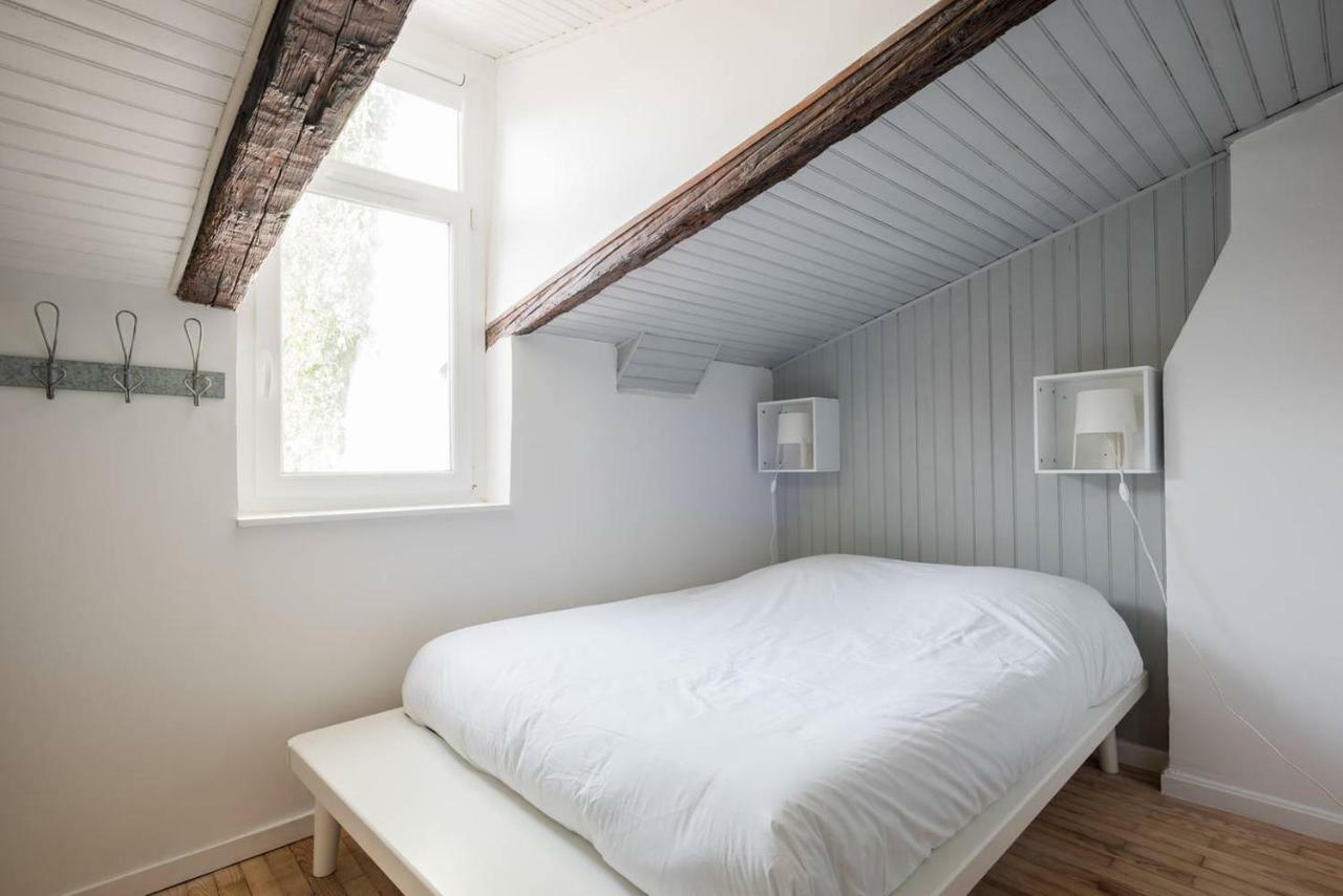 Sur Les Hauteurs Du Vieux Lyon Bagian luar foto